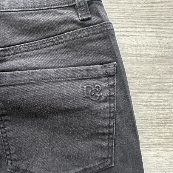 DG2 Diane Gilman Embelish Side Stripe Fringe-Hem cropped Jean Black Sz 6P - Picture 6 of 8